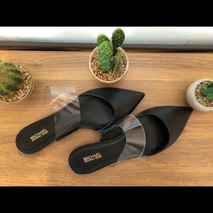 SOLD Michael Kors ‘Brina Leather Mule’ in black.